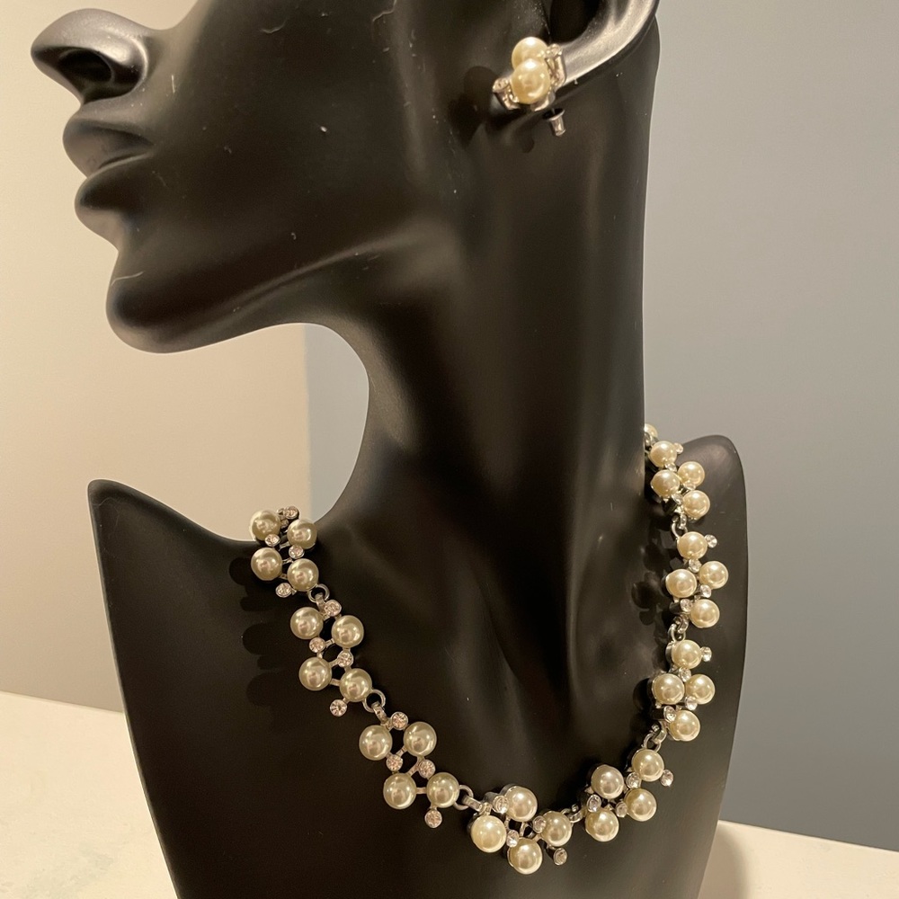 Pearl and Crystal set